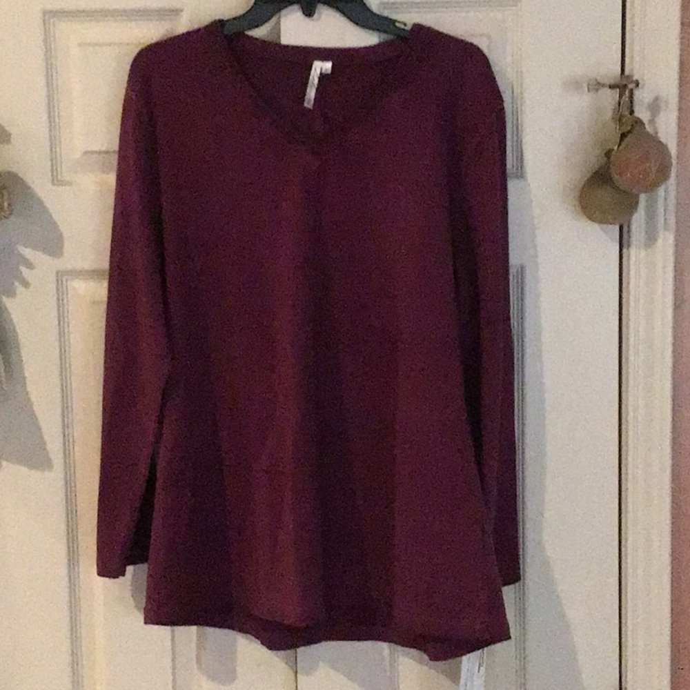 New with tags Lulu-B top